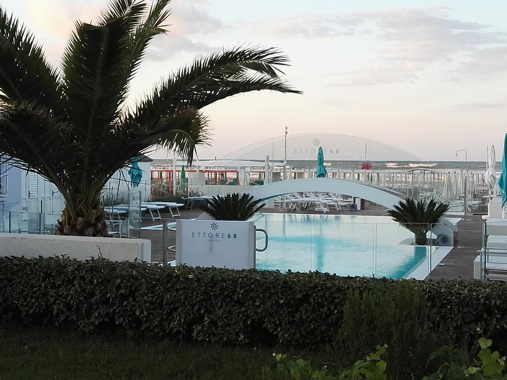 Hotel Desire' Riccione Kültér fotó
