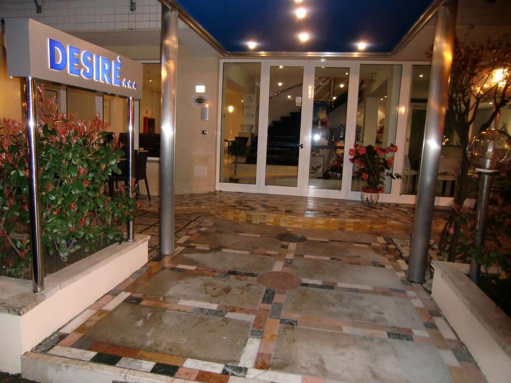 Hotel Desire' Riccione Kültér fotó