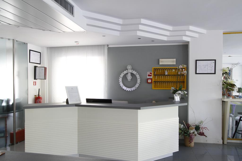 Hotel Desire' Riccione Kültér fotó
