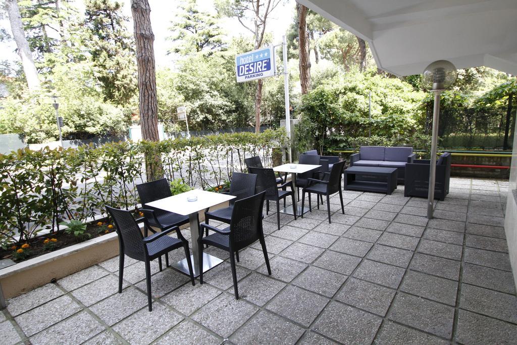 Hotel Desire' Riccione Kültér fotó
